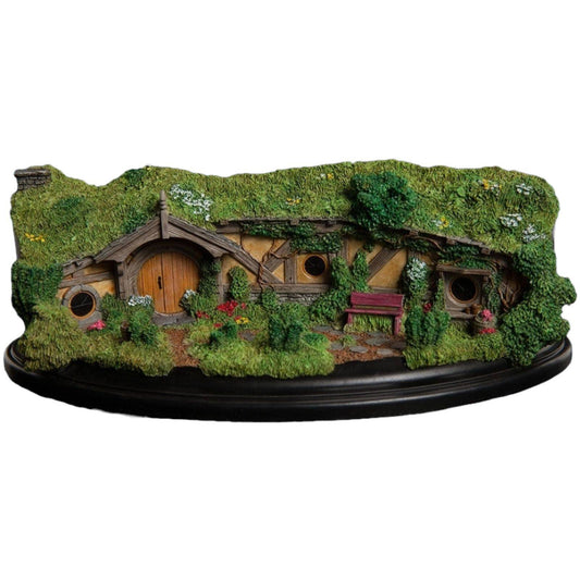 The Hobbit - #23 The Great Garden Smial Hobbit Hole Diorama